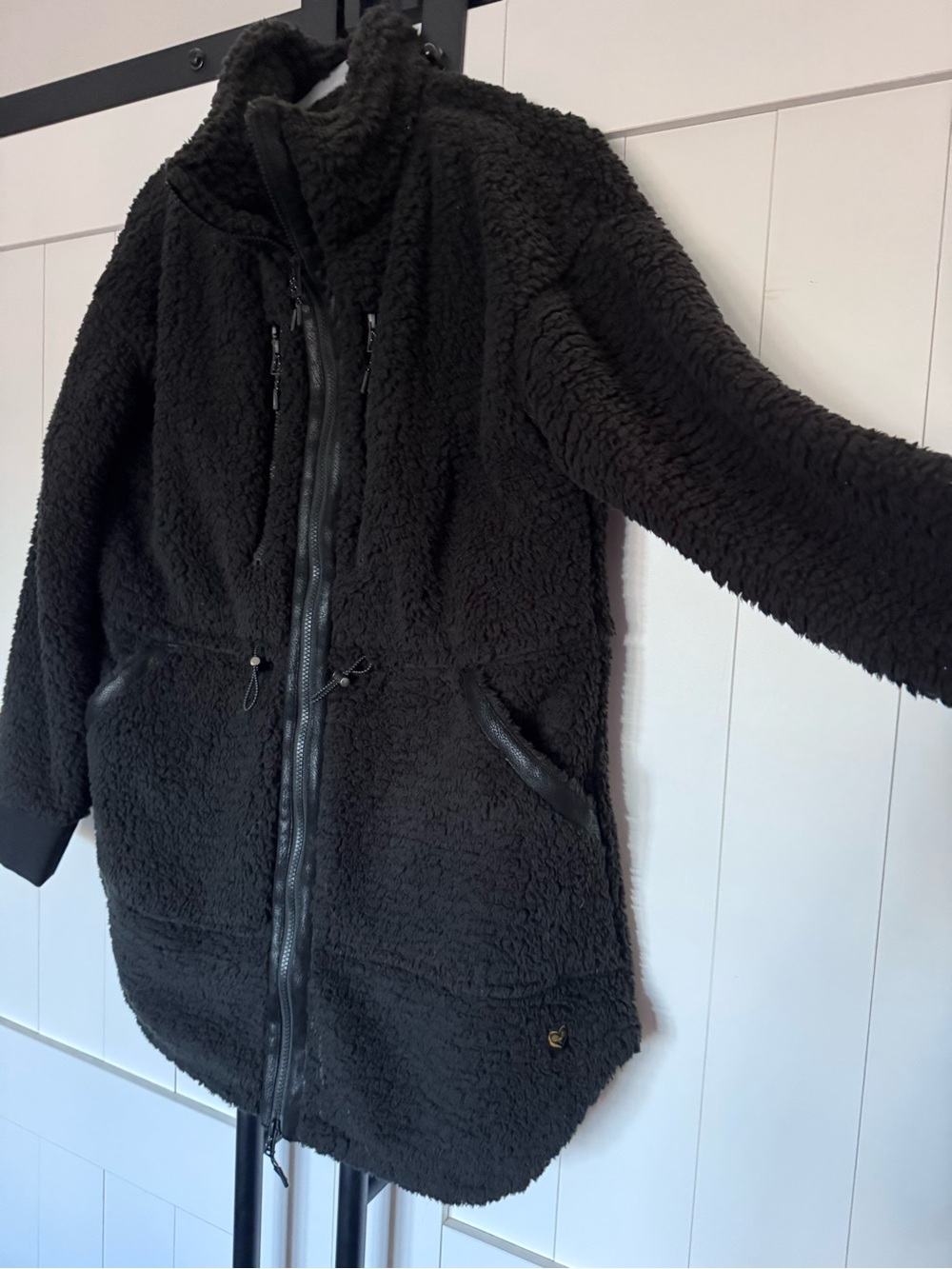 Krimson Klover XL Black Sherpa Zip-Up Coat for Women - Picture 2 of 9